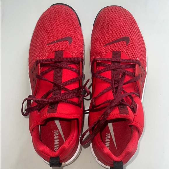 Nike Red Metcon Athletic Shoes Size 10 - Picture 2 of 7